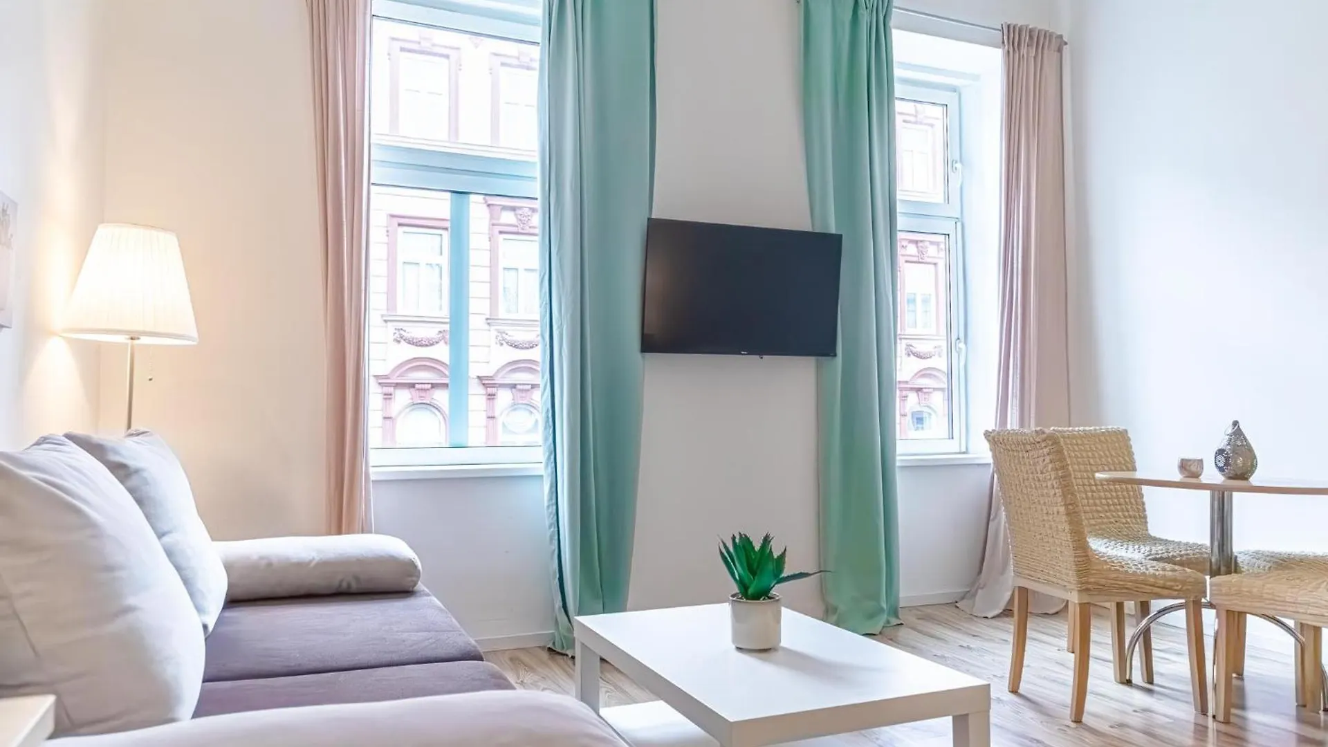 Apartment Charming 2Br Apt With Central Location In Vienna Austria