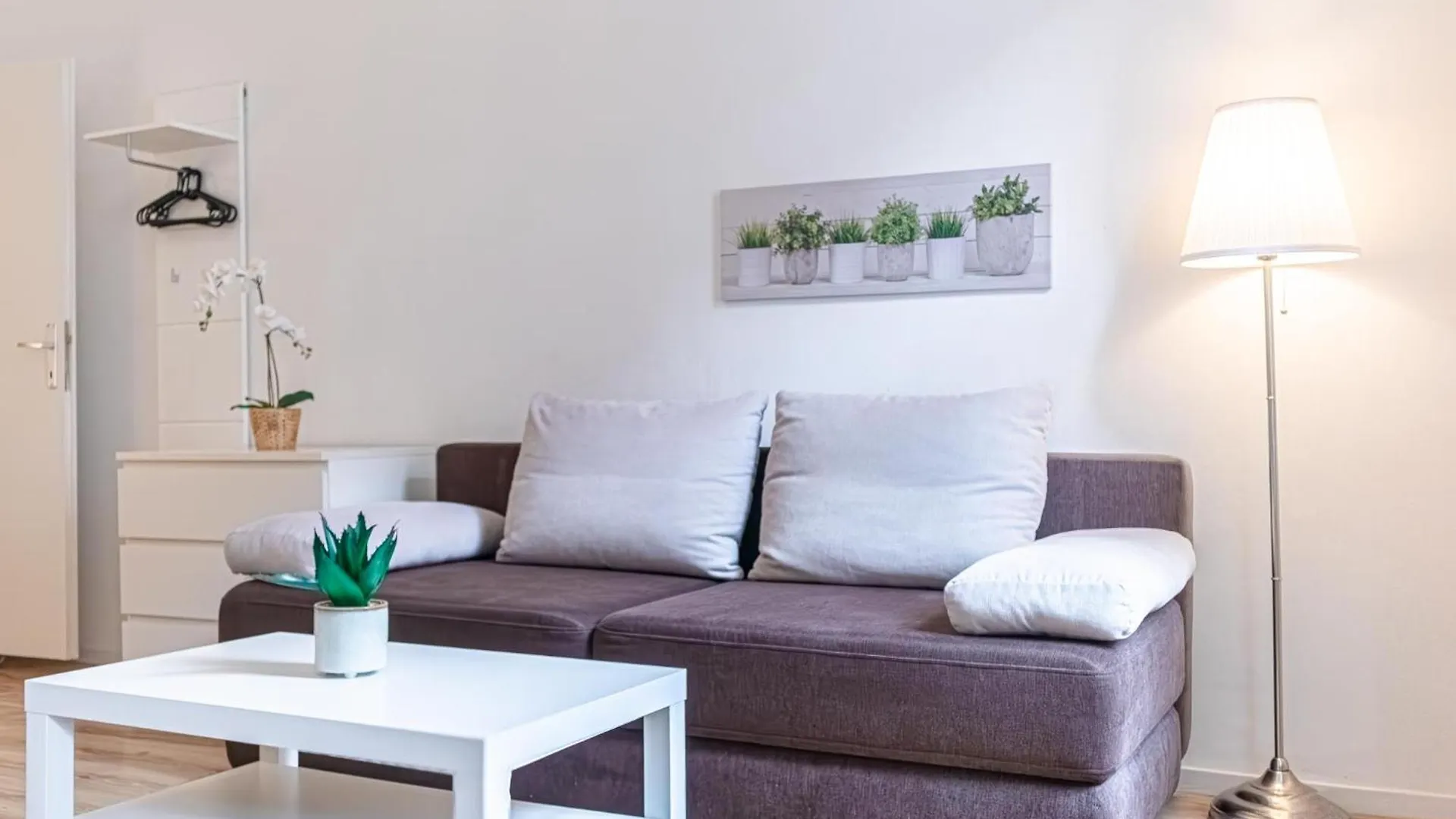 Charming 2Br Apt With Central Location In Vienna 0*,  Austria